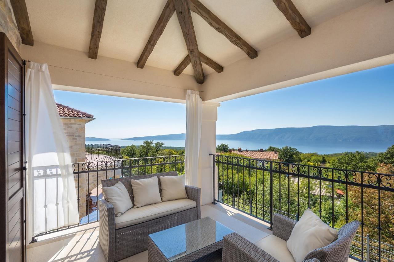 Villa Lurda Linardici Krk Экстерьер фото
