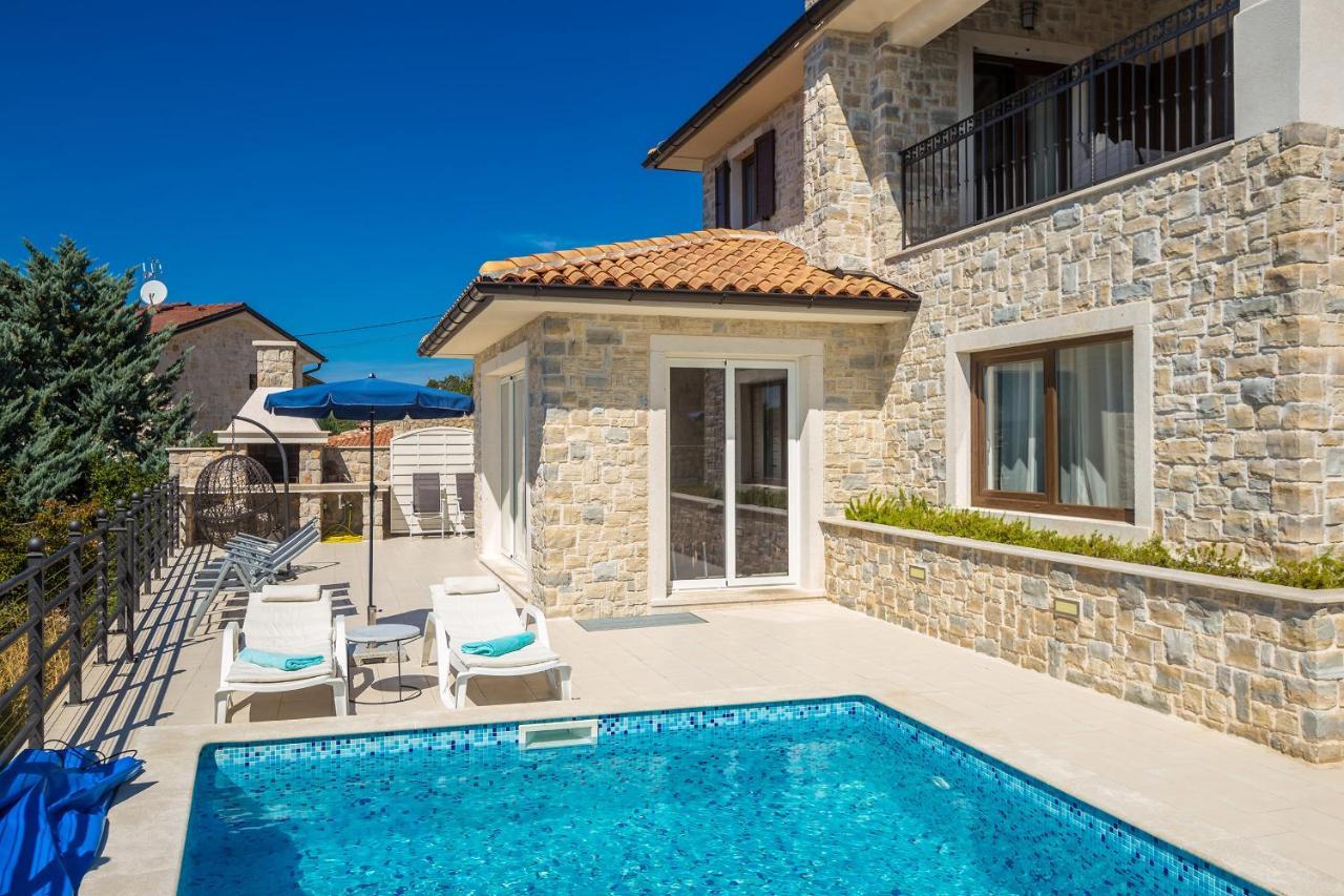 Villa Lurda Linardici Krk Экстерьер фото